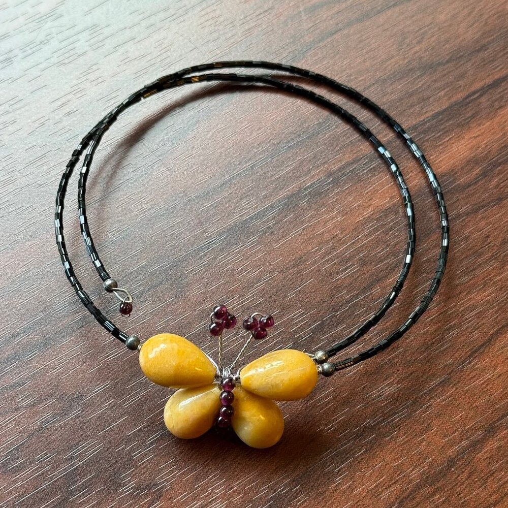 90s Yellow Butterfly Choker Stone and Glass - Picture 2 of 3